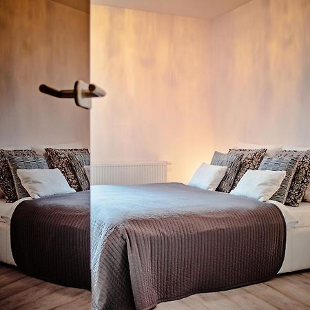 Apartamenty Homely Place Casa Verona - Stary Rynek - Parking Πόζναν Εξωτερικό φωτογραφία