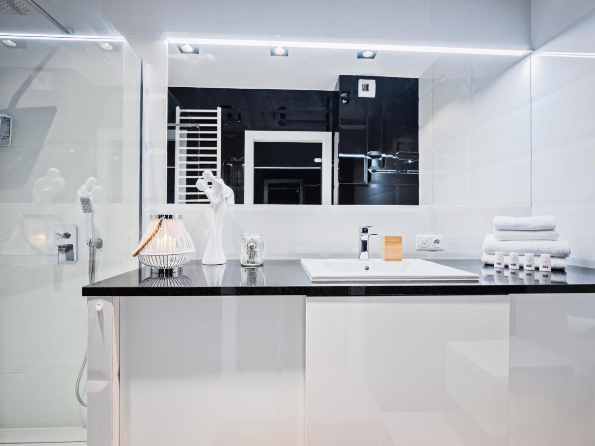 Apartamenty Homely Place Casa Verona - Stary Rynek - Parking Πόζναν Εξωτερικό φωτογραφία